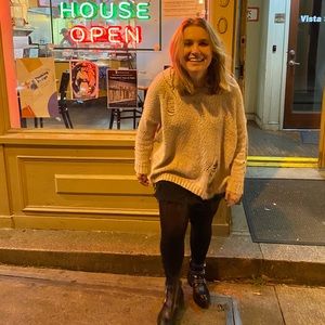 Meet your Posher, Brooke